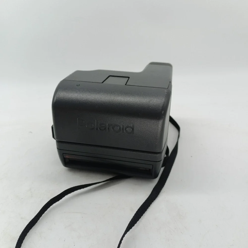 Polaroid OneStep 600 Instant Film Camera Built-in Flash Gray Vintage a3